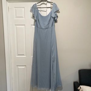 Like New Davids Bridal Bridesmaid Dress